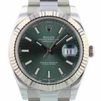 Gents Rolex Datejust 41 126334 Steel case with Green dial
