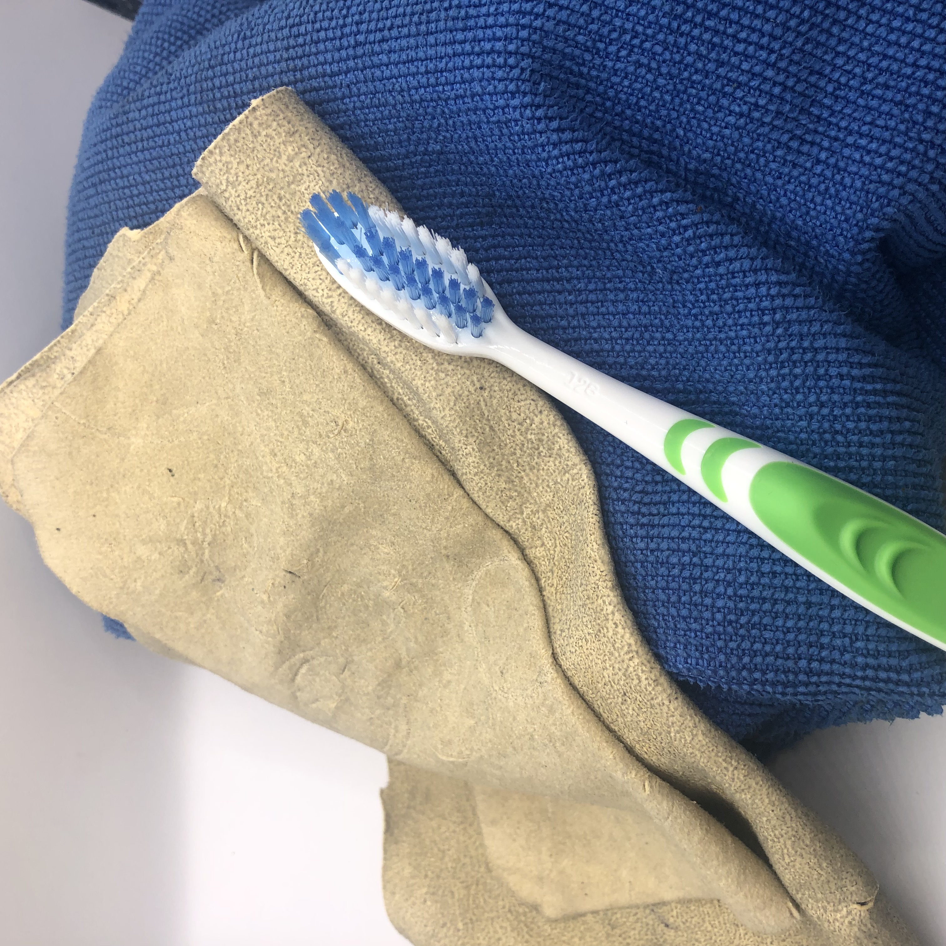 Watch cleaning tools for home